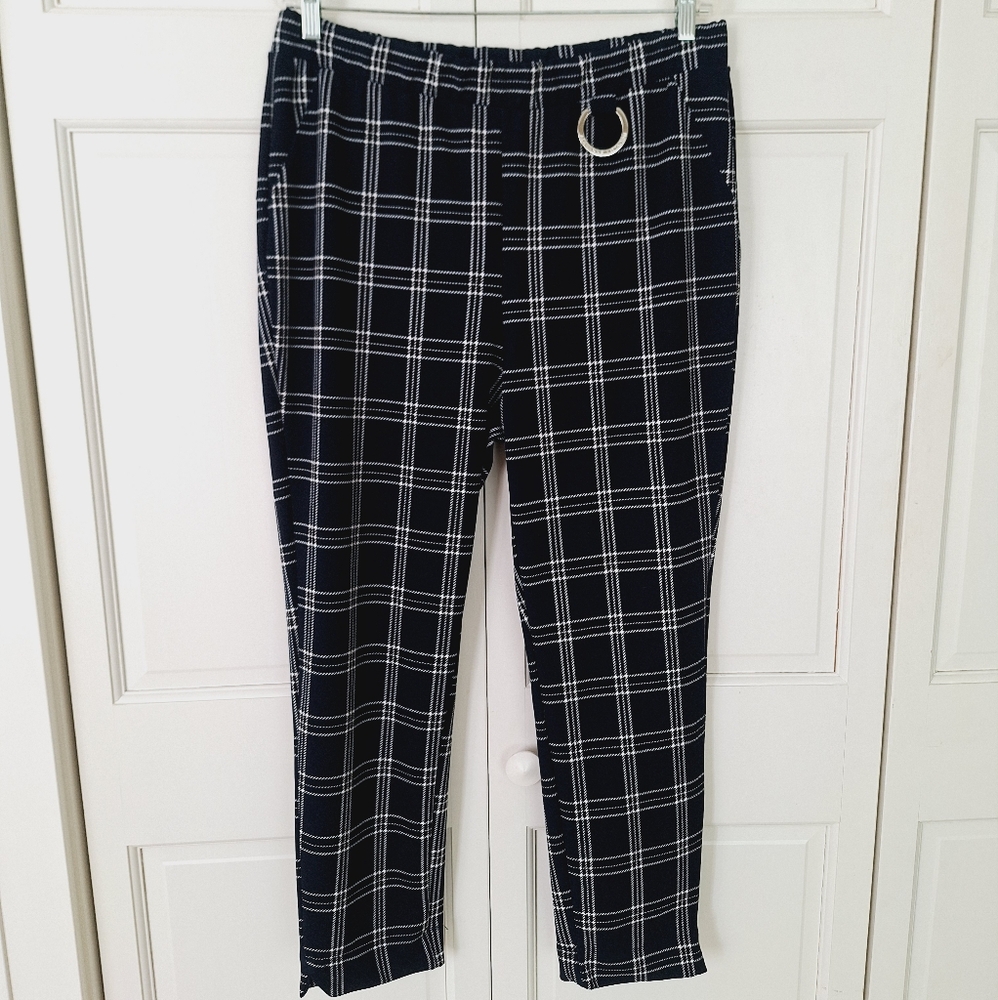 Adrienne Vittadini plaid ankle pants